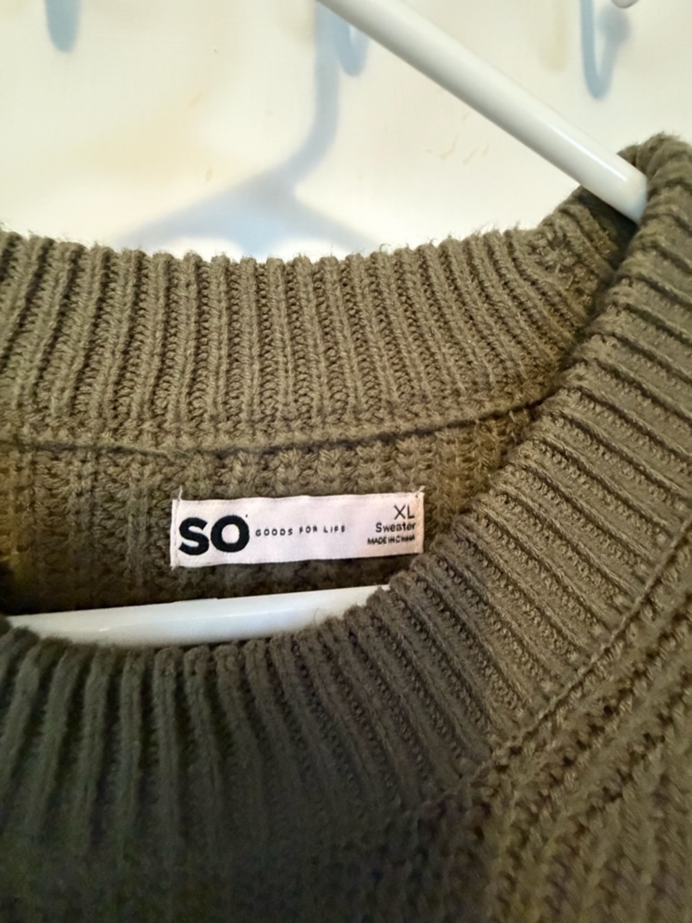 SO Women's Crewneck Sweaters - Olive Green & Taupe - Picture 4 of 5
